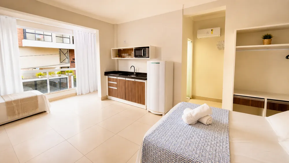Suite Premium de VanGogh by OlaMar, amplia, con cocina equipada y cama matrimonial